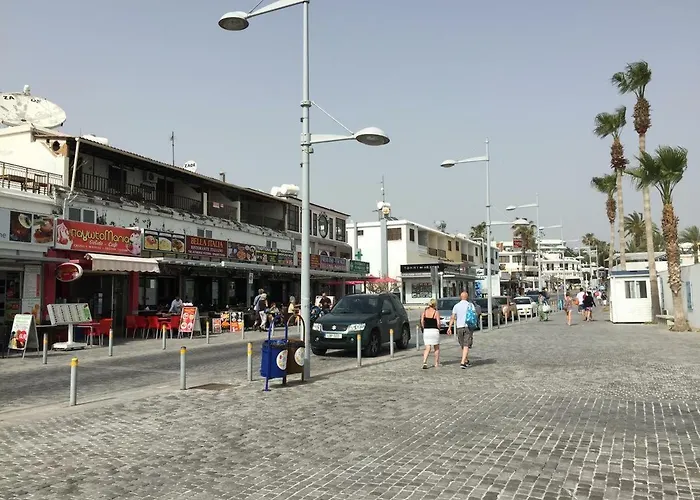 Chriselina Gottage Paphos